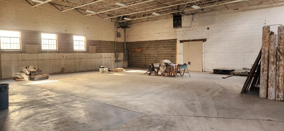 11743 S Mayfield Ave, Alsip, IL for lease - Interior Photo - Image 3 of 12