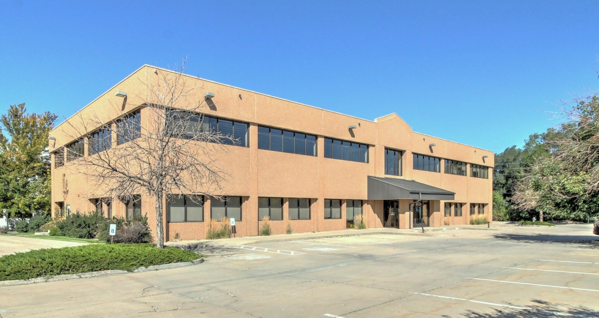 5335 Sterling Dr, Boulder, CO for lease Building Photo- Image 1 of 18