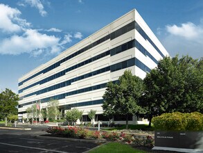 610 Freedom Business Ctr Dr, King Of Prussia, PA for lease Building Photo- Image 2 of 7
