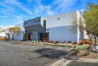 Plus de détails pour 1586-1590 Sunland Ln, Costa Mesa, CA - Industriel à louer