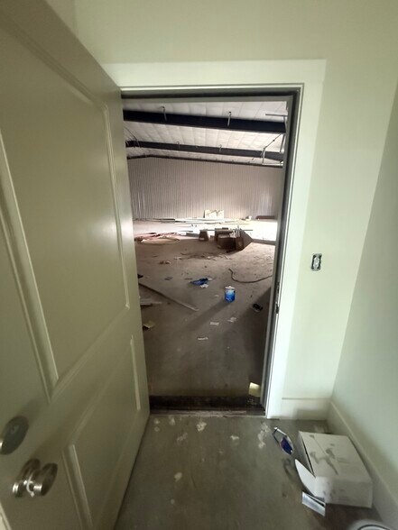 5824 New Nashville Hwy, Murfreesboro, TN à vendre - Photo du bâtiment - Image 3 de 31