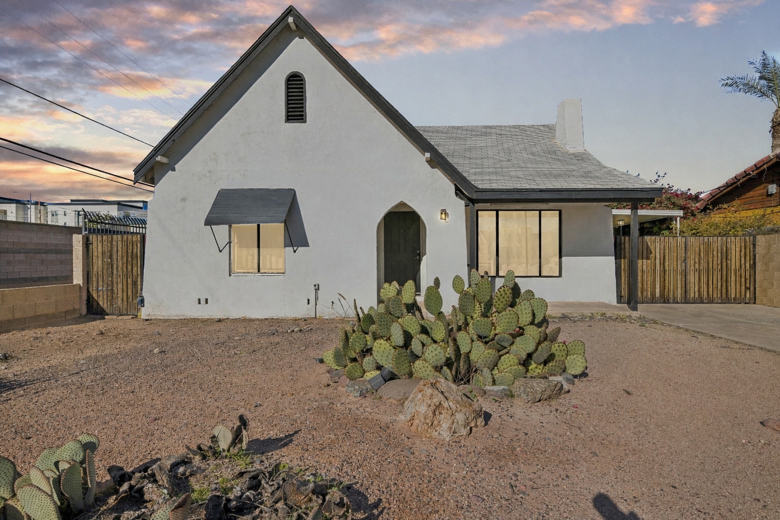 1614 E Roma Ave, Phoenix, AZ for sale Primary Photo- Image 1 of 21
