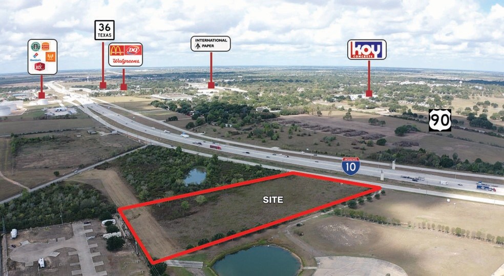 Outlet Center Dr, Sealy, TX à vendre - Photo principale - Image 1 de 6