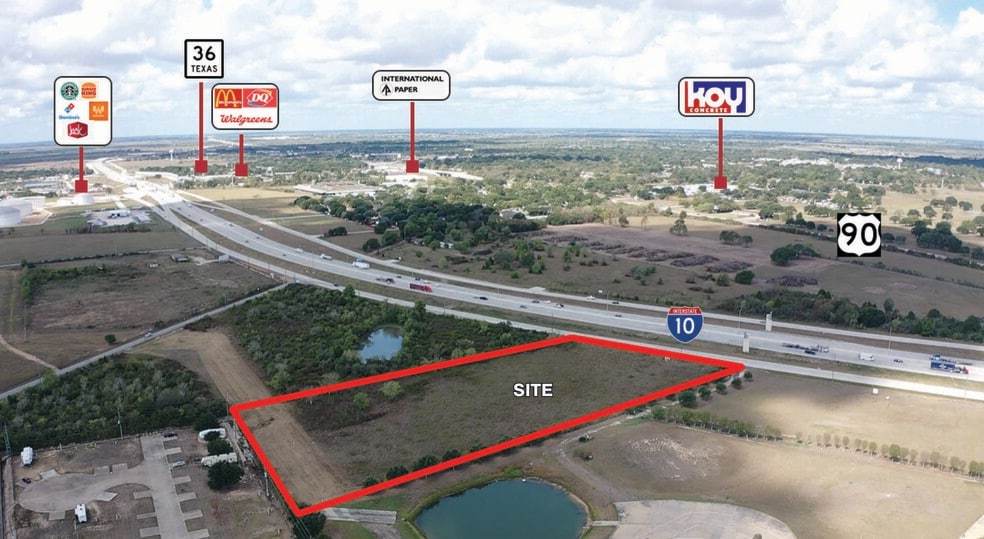 Outlet Center Dr, Sealy, TX for sale - Primary Photo - Image 1 of 6