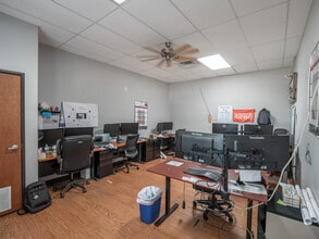 13405 Immanuel Rd, Pflugerville, TX for lease Interior Photo- Image 1 of 12