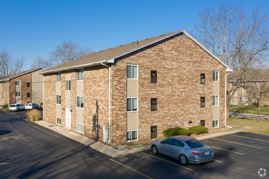2822-2846 Eldora Dr, Toledo, OH à vendre - Photo du bâtiment - Image 3 de 35