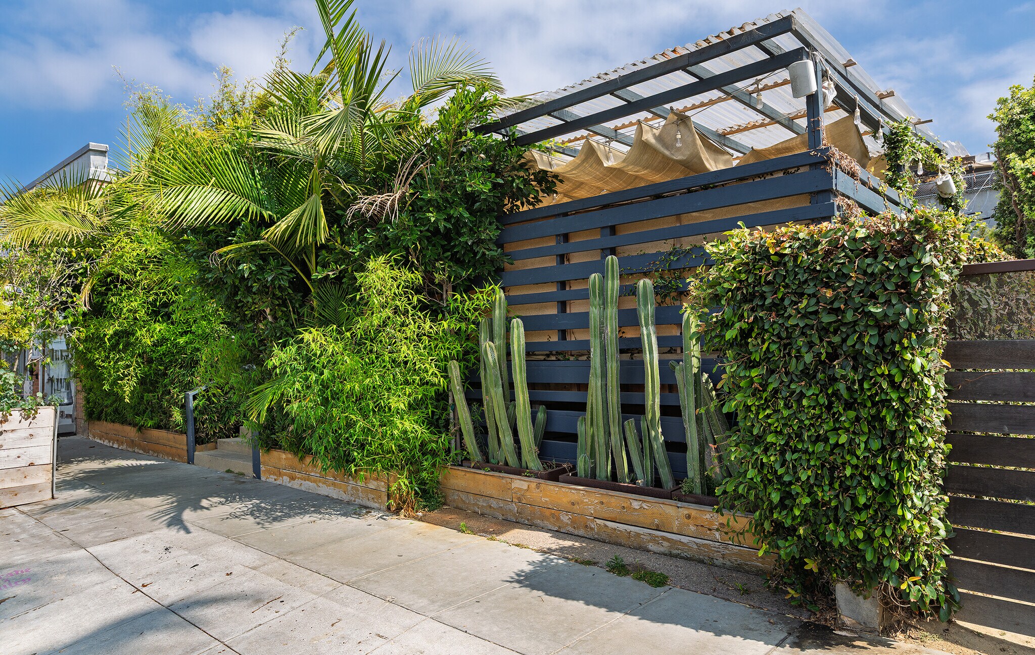 1209 Abbot Kinney Blvd, Venice, CA à vendre Photo du bâtiment- Image 1 de 1