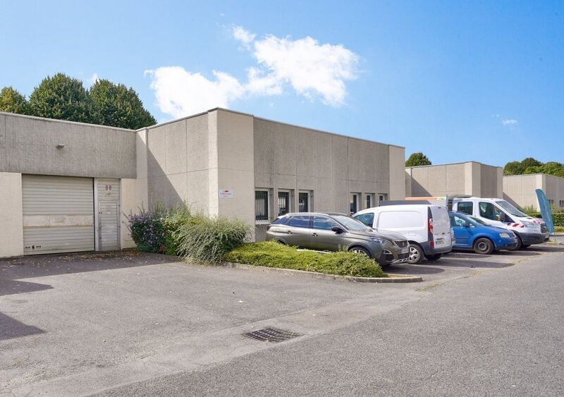 Flex in Lognes for lease - Building Photo - Image 1 of 12