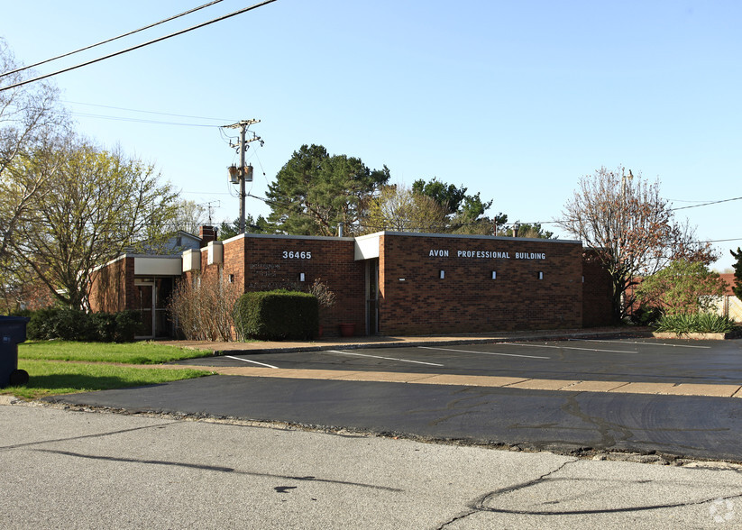 36465 & 36475 Detroit Rd portfolio of 2 properties for sale on LoopNet.ca - Building Photo - Image 1 of 2