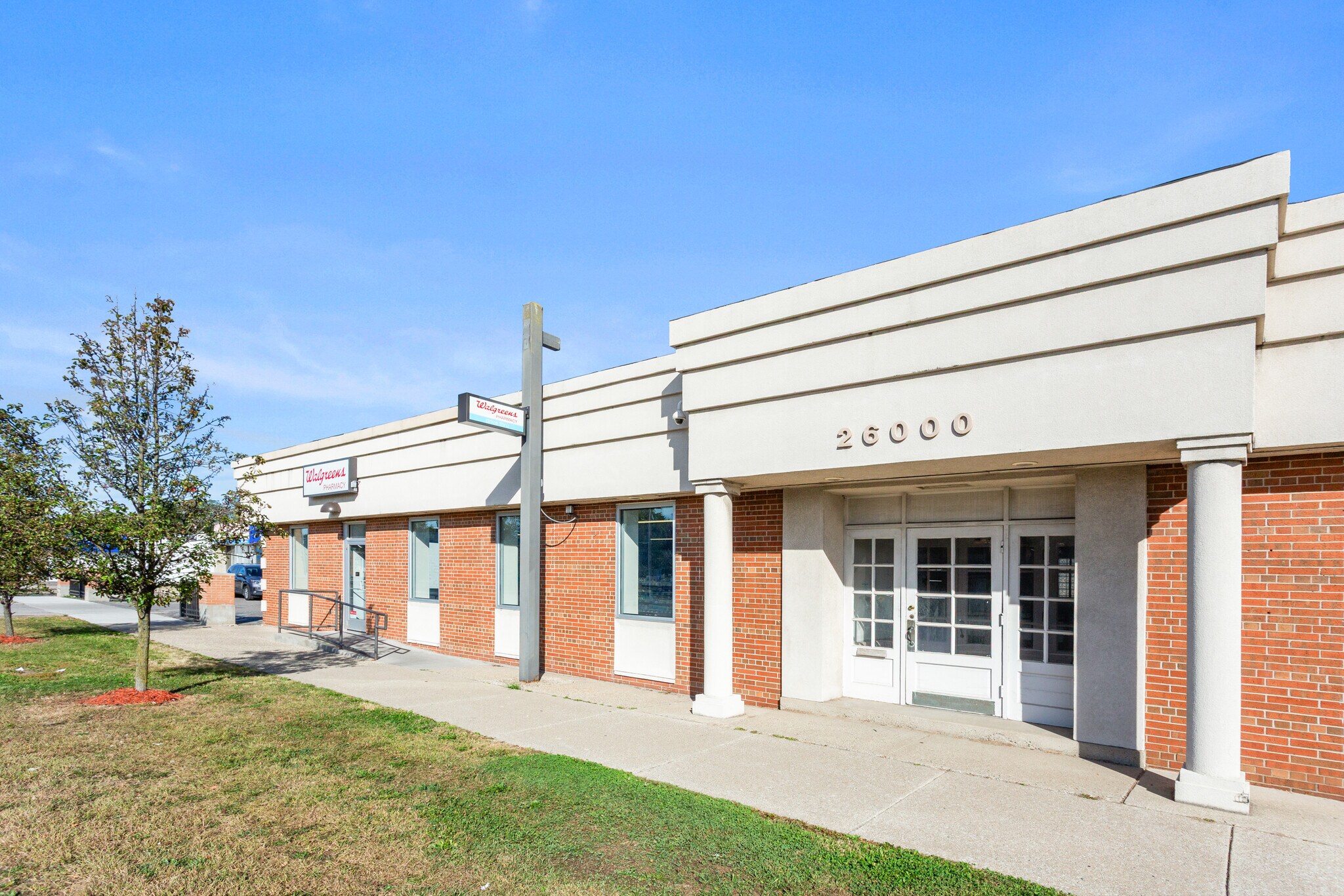 26000 Five Mile Rd, Redford Township, MI for sale Primary Photo- Image 1 of 7