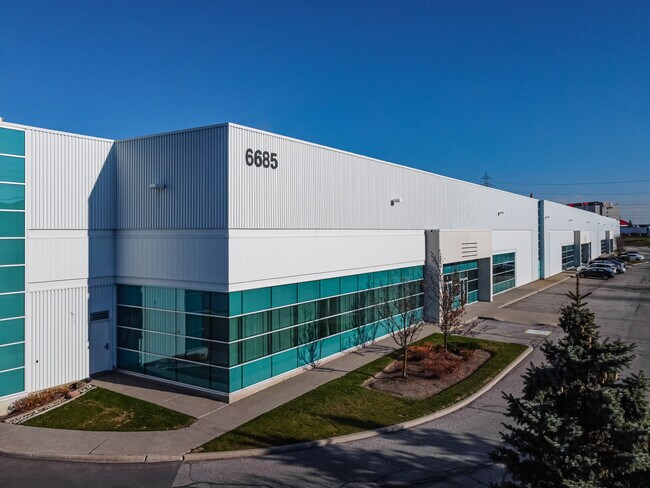 Plus de détails pour 6685 Kennedy Rd, Mississauga, ON - Industriel à louer