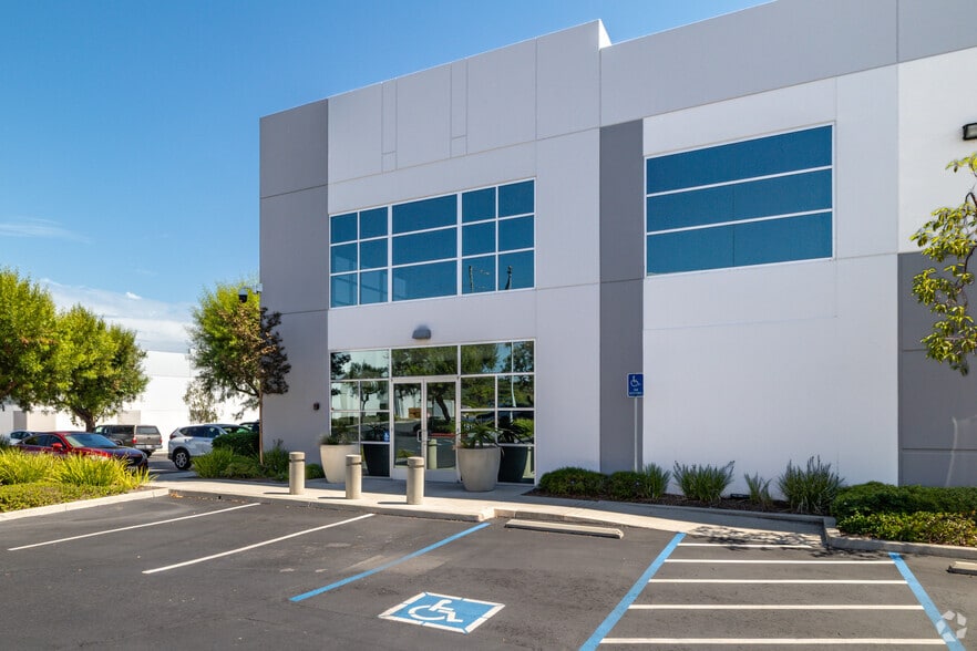 1816 Ord Way, Oceanside, CA for sale - Building Photo - Image 2 of 4