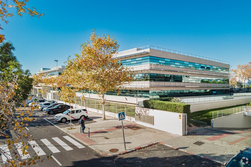 Calle Chile, 4, Las Rozas de Madrid, Madrid à vendre - Photo du bâtiment - Image 1 de 9