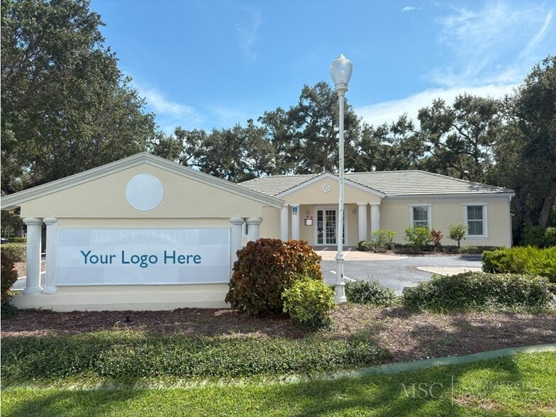 3192 Fruitville Rd, Sarasota, FL for sale - Building Photo - Image 1 of 7