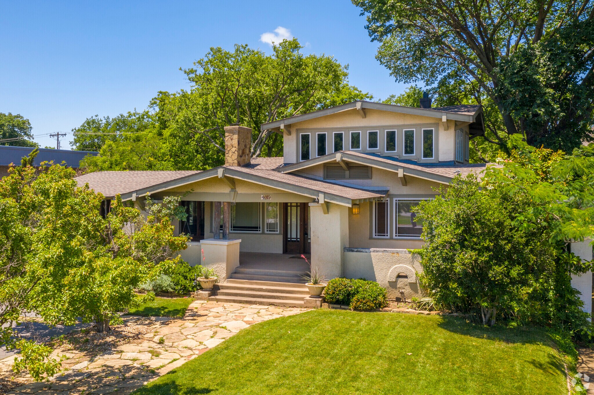 4019 N Classen Blvd, Oklahoma City, OK à louer Photo principale- Image 1 de 12