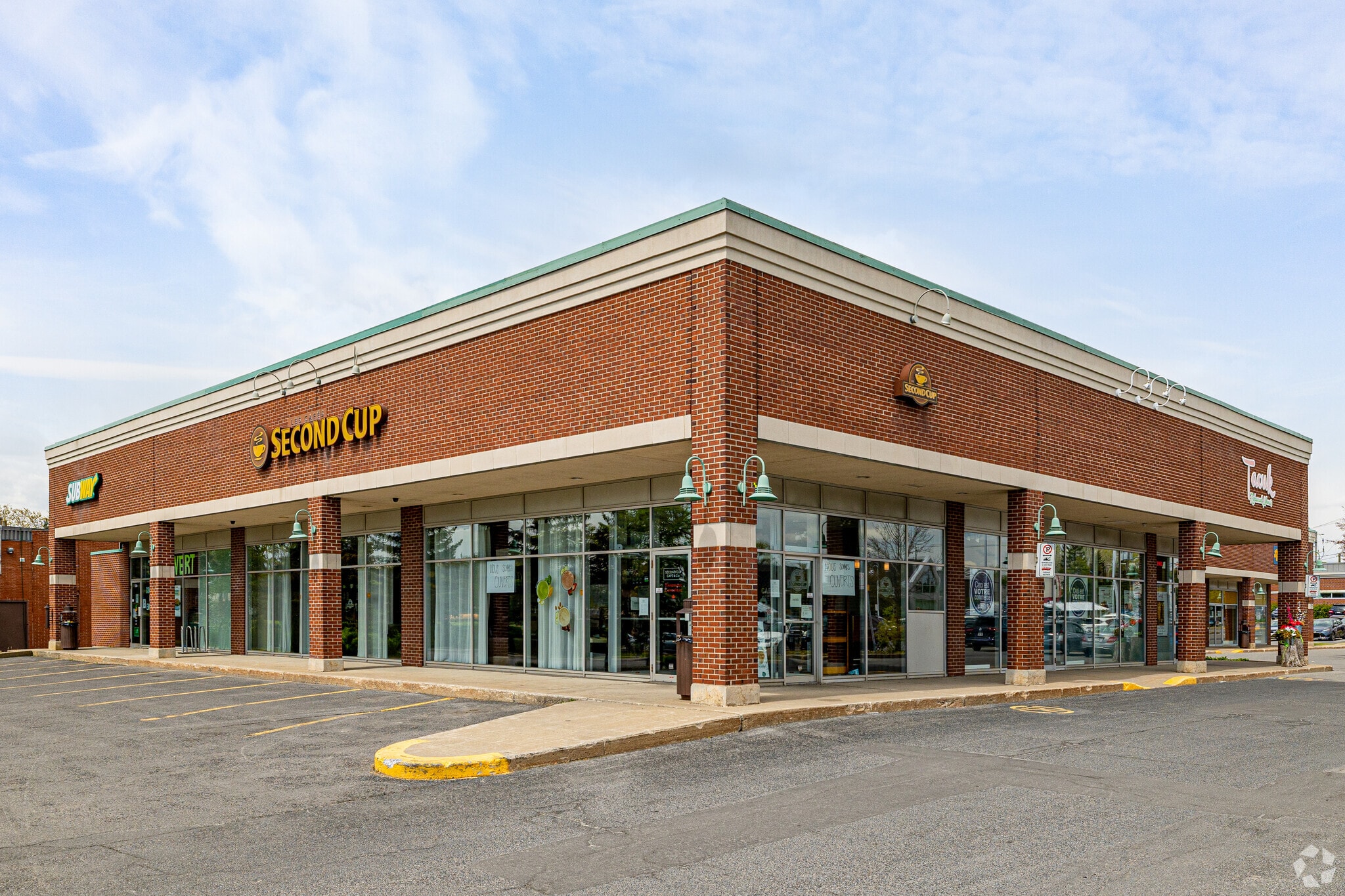 1300-1380 Rue Roberval, Saint-bruno, QC for sale Building Photo- Image 1 of 1