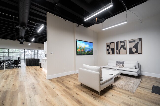Plus de détails pour 3505 Cadillac Ave, Costa Mesa, CA - Bureau à louer