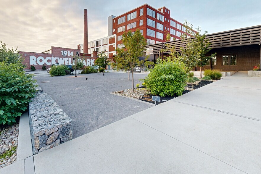 201 N Braddock Ave, Pittsburgh, PA à louer - Numérisation 3D de Matterport - Image 3 de 25