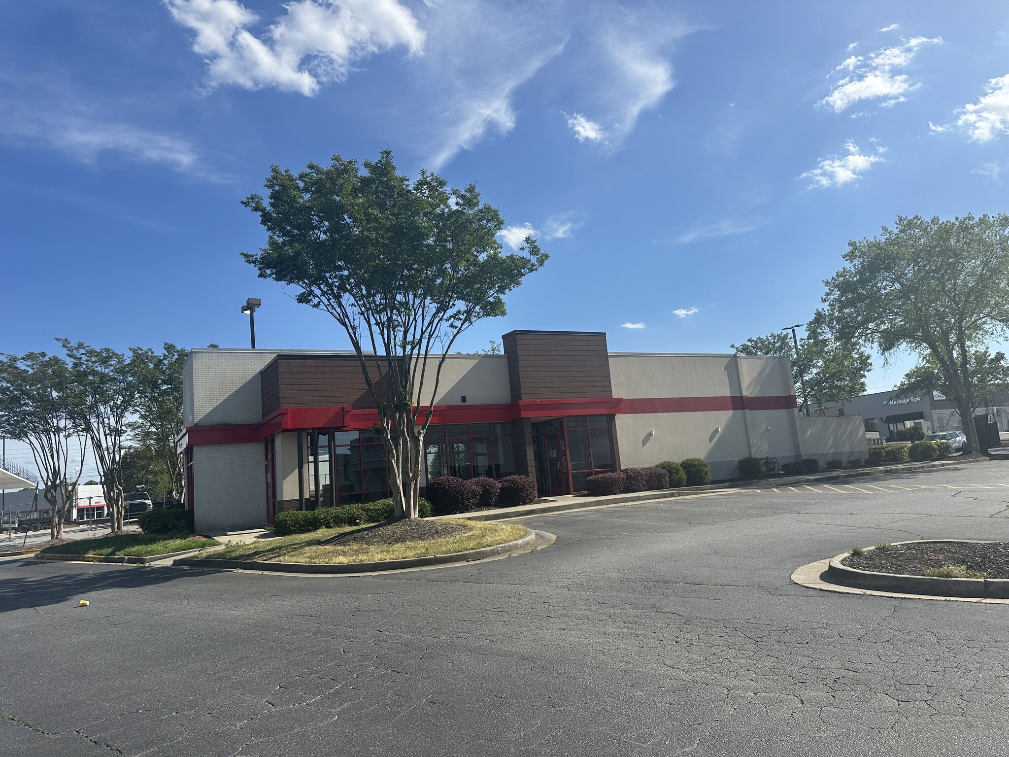 2365 Pleasant Hill Rd, Duluth, GA for lease Interior Photo- Image 1 of 7