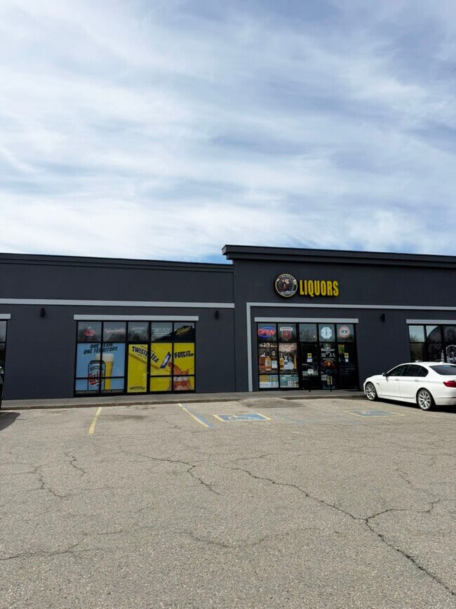 More details for 3330 Sheyenne, West Fargo, ND - Retail for Lease