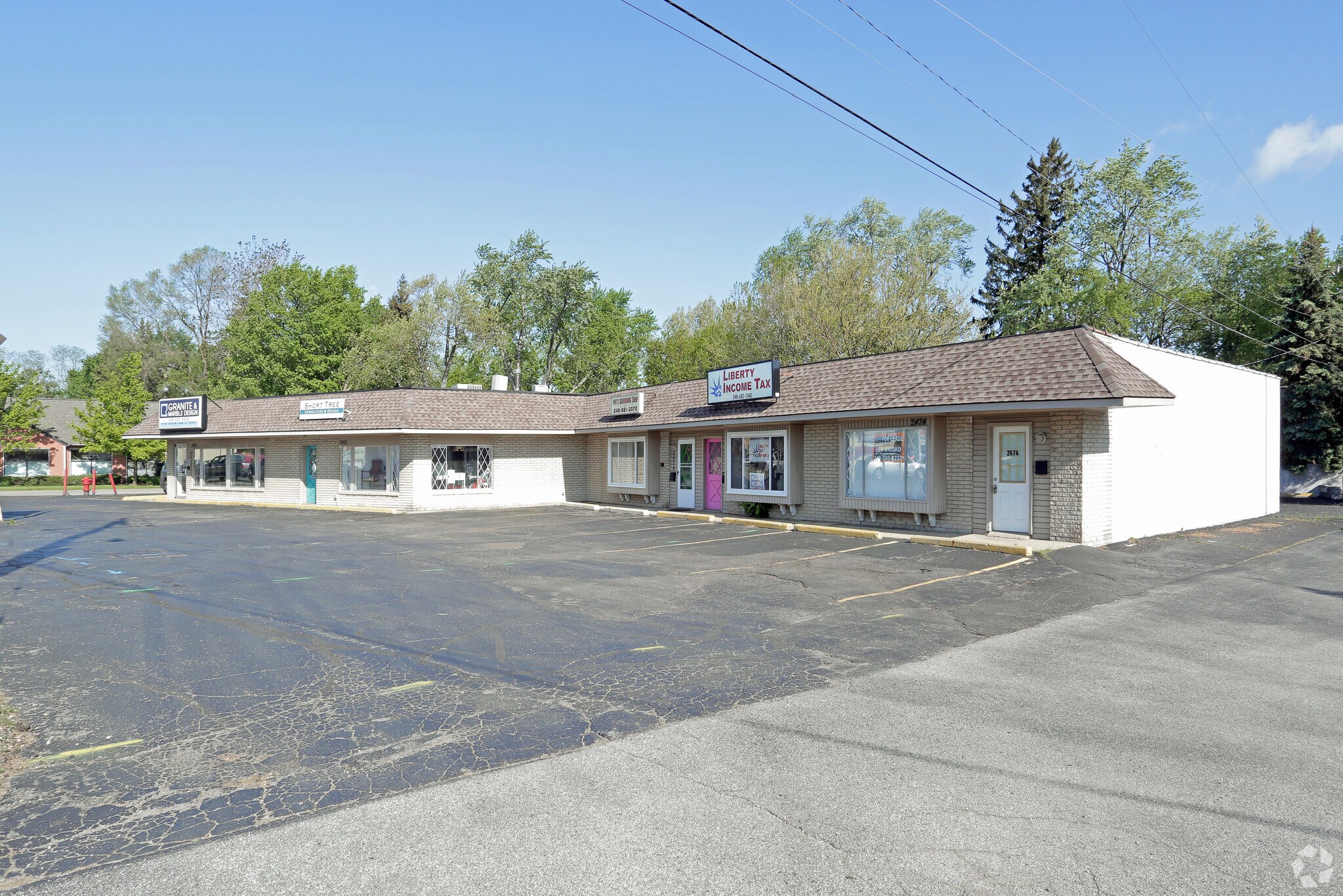 2474-2486 Orchard Lake Rd, Keego Harbor, MI for lease Primary Photo- Image 1 of 8