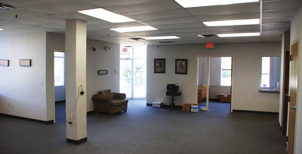 5401 Lewis Rd, Sandston, VA à louer - Photo intérieure - Image 2 de 7