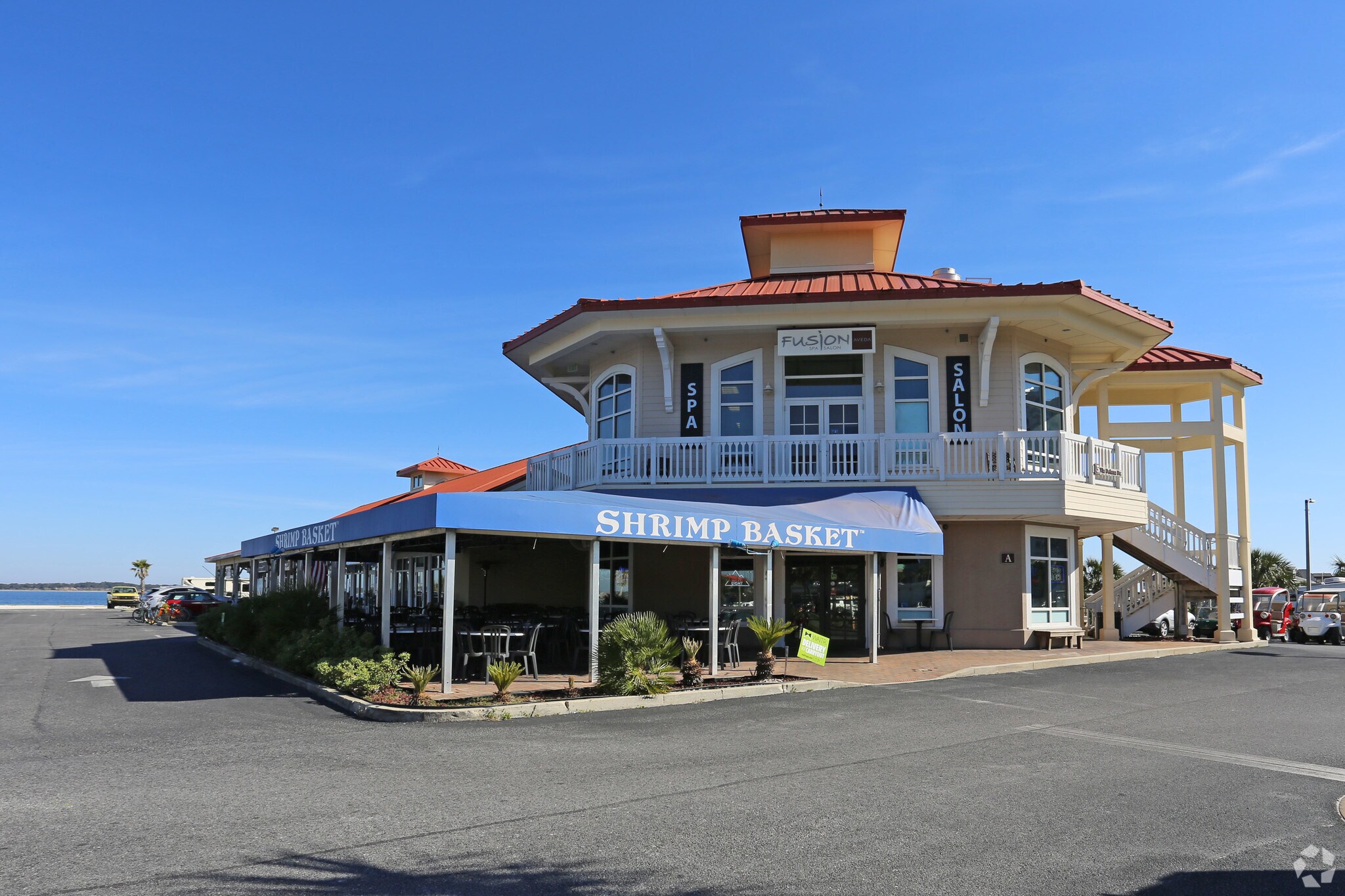 5 Via De Luna Dr, Gulf Breeze, FL for lease Primary Photo- Image 1 of 6