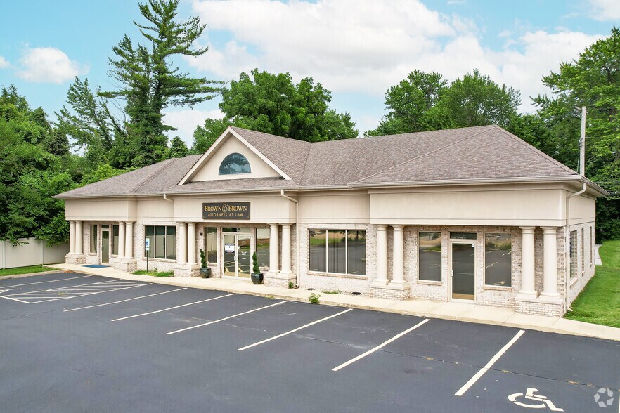5400-5440 N Illinois St, Fairview Heights, IL à louer - Photo du bâtiment - Image 3 de 9