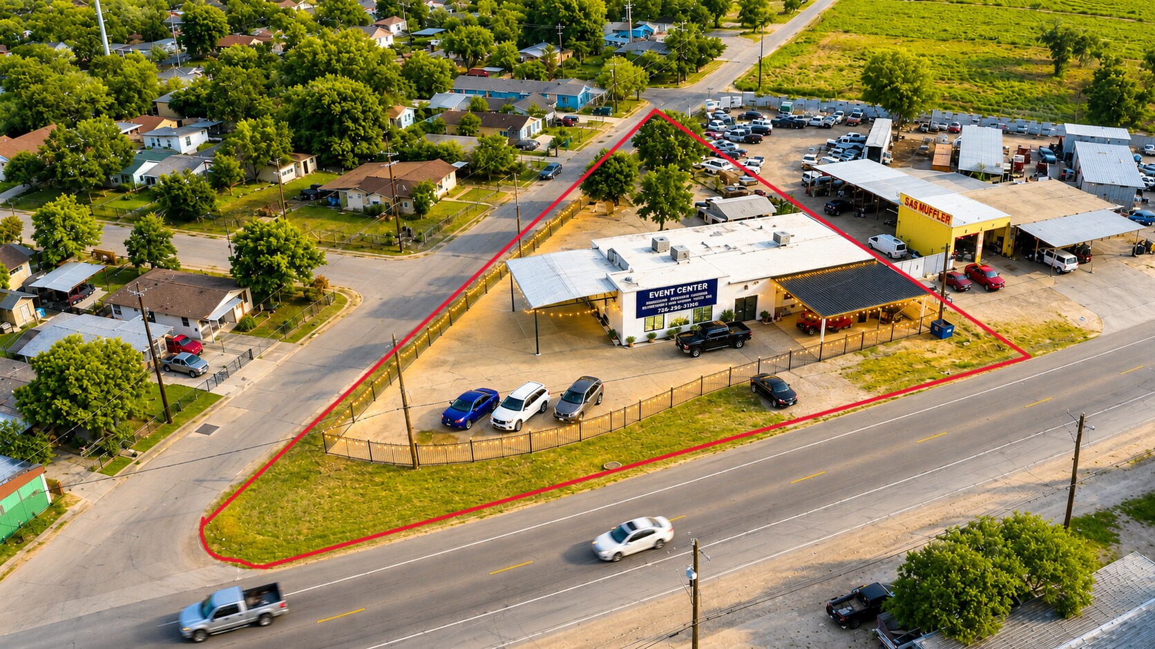 7402 New Laredo Hwy, San Antonio, TX à vendre Photo du bâtiment- Image 1 de 20