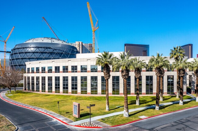 Plus de détails pour 3753-3993 Howard Hughes Pky, Las Vegas, NV - Bureau, Commerce de détail à louer