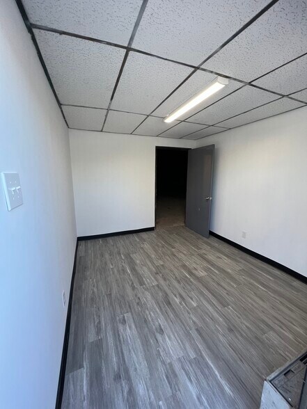 902-924 S Peak St, Dallas, TX à vendre - Photo intérieure - Image 3 de 5