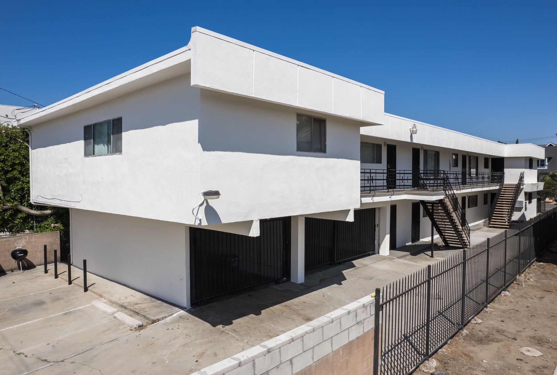 2641 S La Salle Ave, Los Angeles, CA for sale Primary Photo- Image 1 of 1