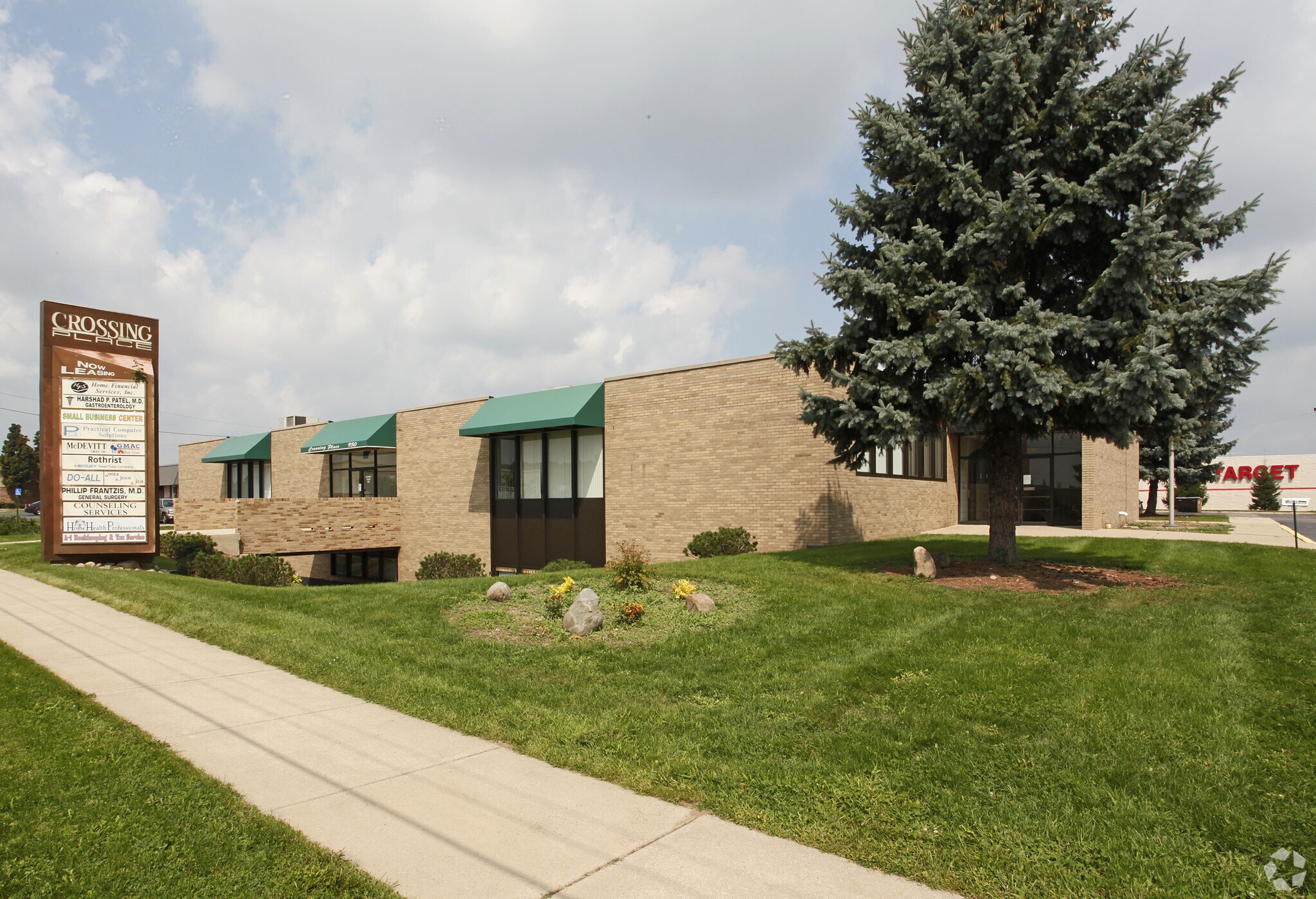 950 W Monroe St, Jackson, MI for lease Primary Photo- Image 1 of 3