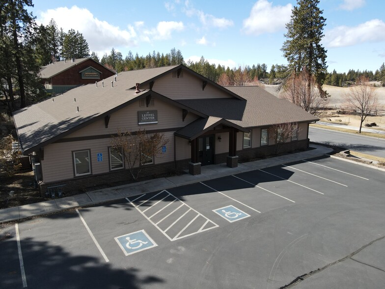 1715 SW Chandler Ave, Bend, OR for lease - Building Photo - Image 3 of 12