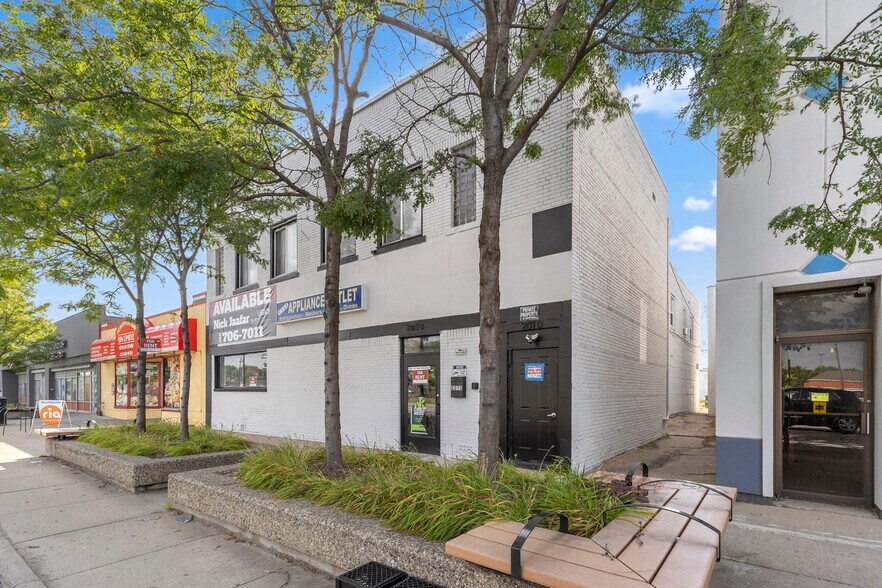 2070 Fort St, Lincoln Park, MI à vendre - Photo du bâtiment - Image 3 de 57