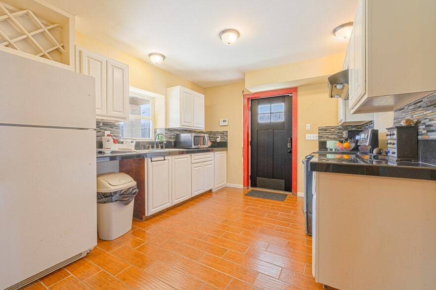 129 E Esperanza St, South Padre Island, TX à vendre - Photo du bâtiment - Image 2 de 19