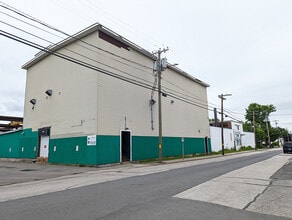 39 Beech St, Manchester, NH for lease Building Photo- Image 2 of 5