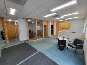80 Turnpike Rd, Chelmsford, MA for lease Interior Photo- Image 2 of 7
