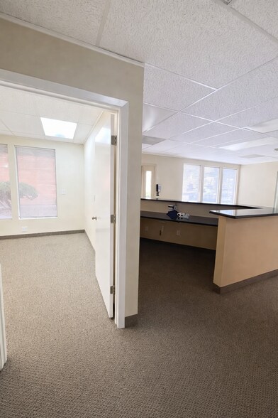 916 SE 164th Ave, Vancouver, WA à louer - Photo du bâtiment - Image 3 de 7