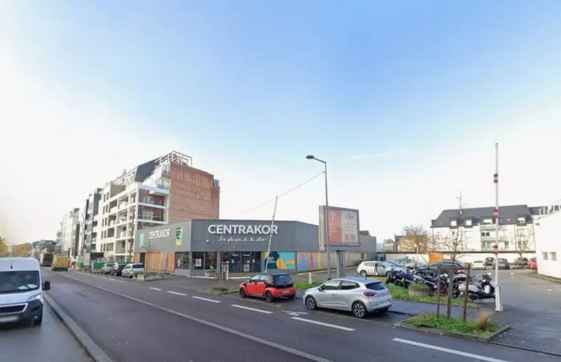 26 Avenue Jean Rondeaux, Rouen for lease Building Photo- Image 1 of 2