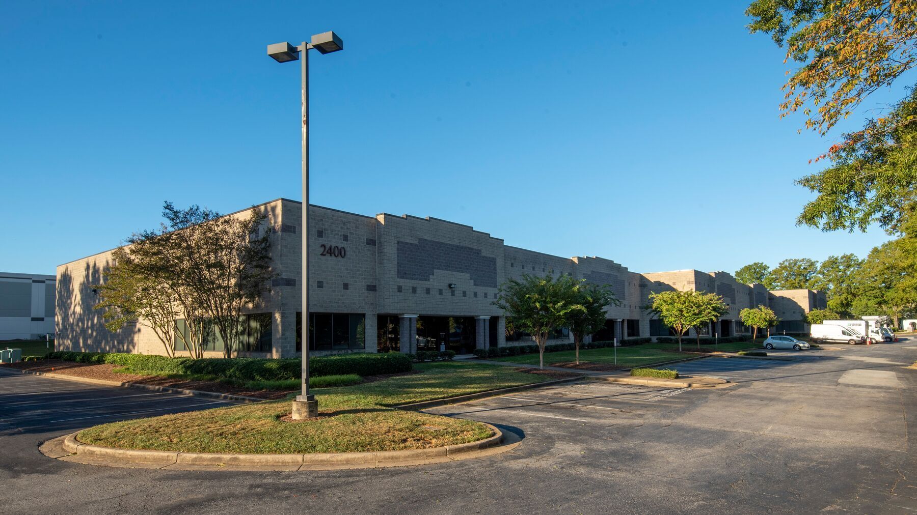 3800 Camp Creek Pky, Atlanta, GA for lease Building Photo- Image 1 of 6