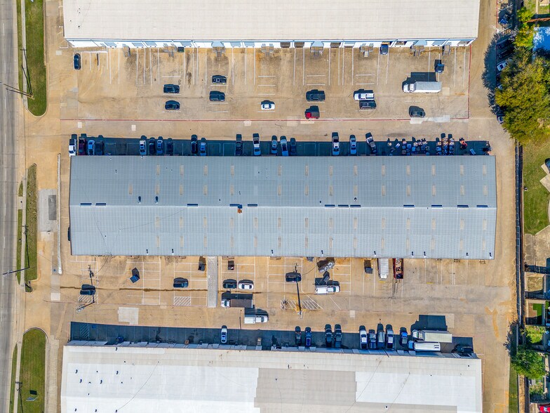 460 S Belt Line Rd, Irving, TX à louer - Photo du bâtiment - Image 2 de 12