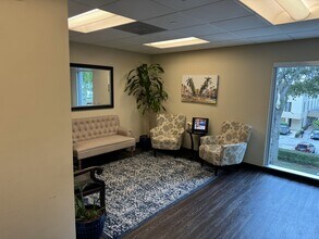 880 NW 13th St, Boca Raton, FL for lease Interior Photo- Image 2 of 2