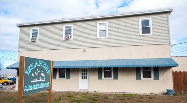 Plus de détails pour 1221 Poquoson Ave, Poquoson, VA - Multi-résidentiel à vendre