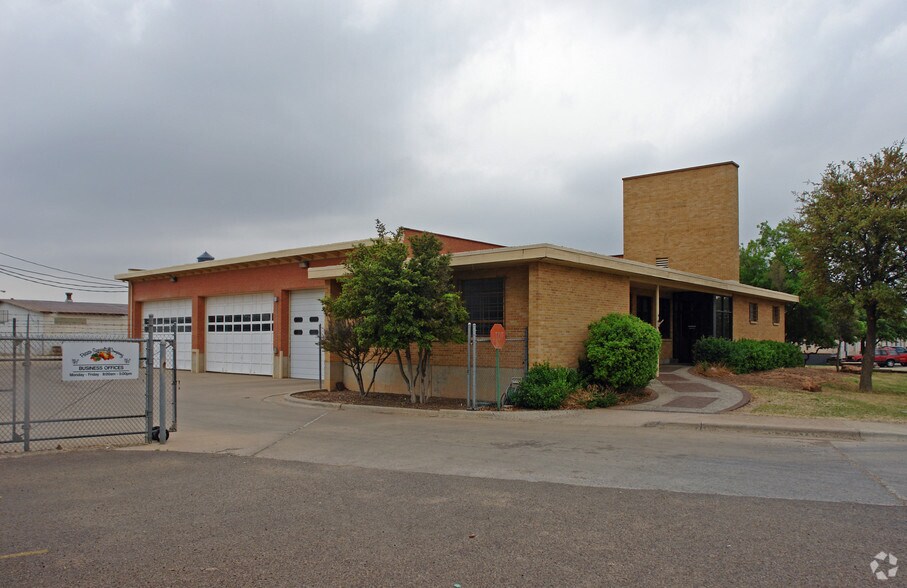 2602 Avenue A, Lubbock, TX for sale - Building Photo - Image 2 of 46