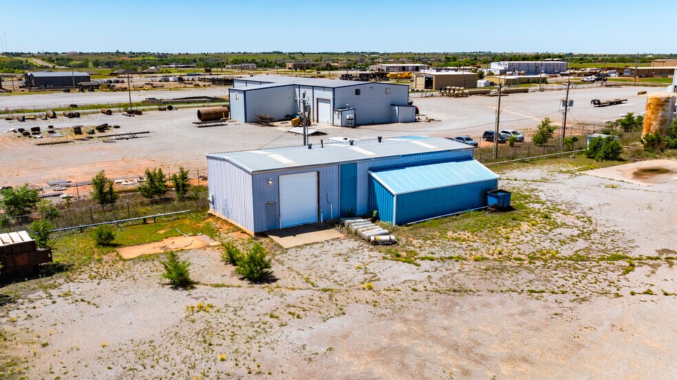 520 Robison dr, Elk City, OK for sale - Primary Photo - Image 1 of 27