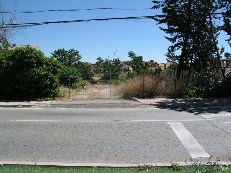 Calle Malacuera, 61, Torrelaguna, Madrid à vendre - Photo du bâtiment - Image 3 de 8