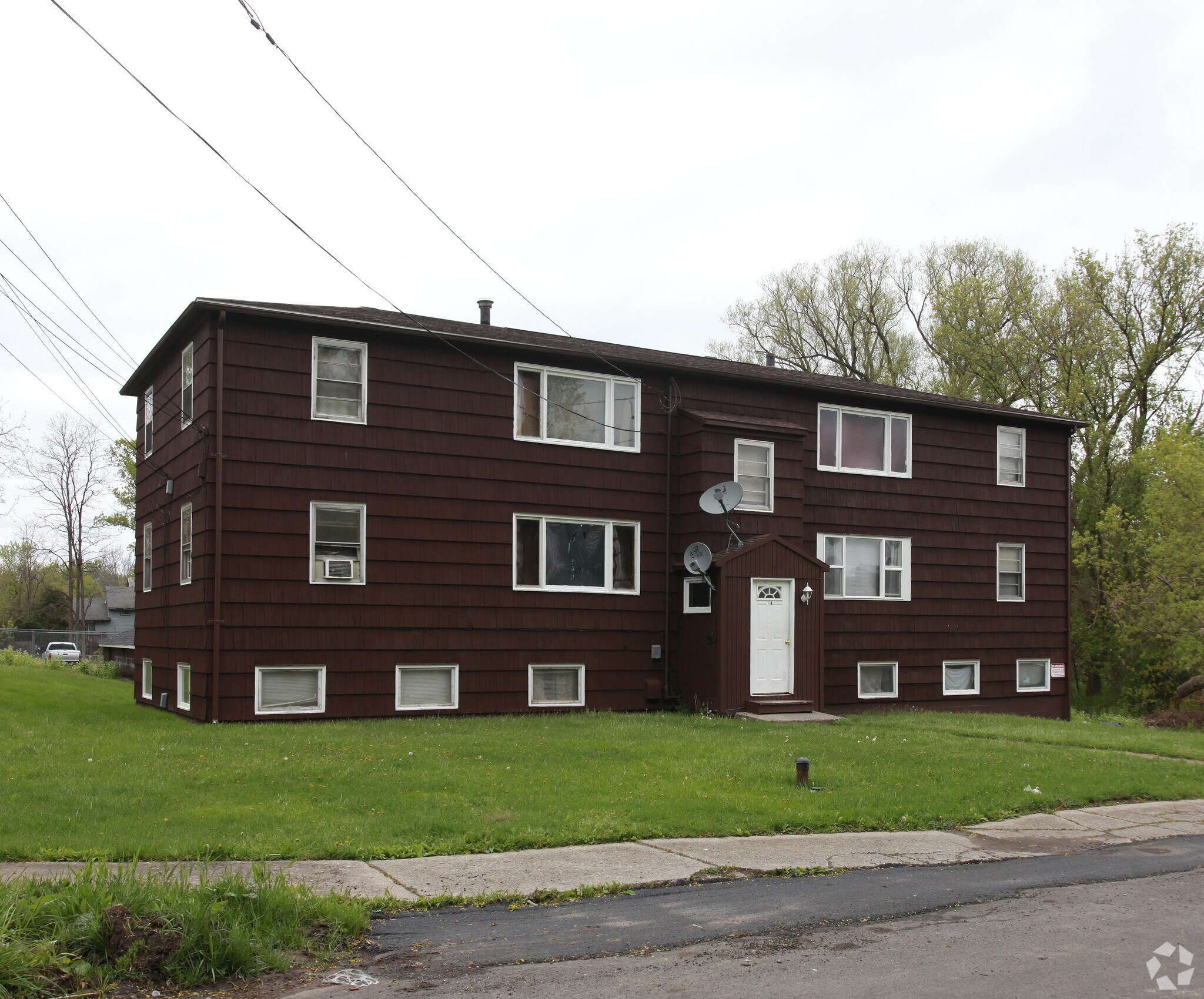 112-114 Ford Ave, Syracuse, NY à vendre Photo principale- Image 1 de 3