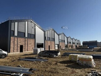 Plus de détails pour Local d'activités à louer