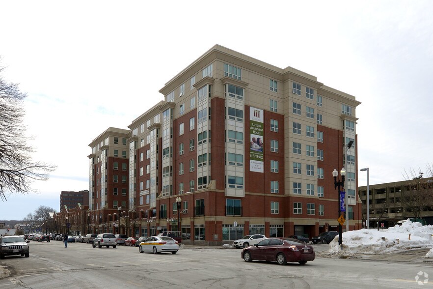 1205 Hancock St, Quincy, MA à louer - Photo du bâtiment - Image 3 de 30